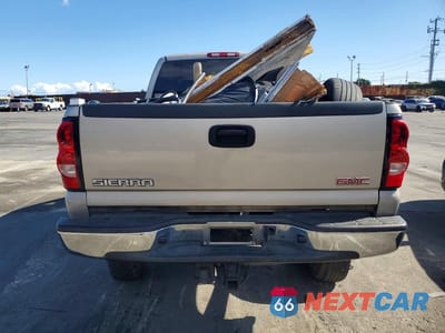 Zdjęcie 6 z 12 samochodu: 2006 GMC SIERRA K2500 HEAVY DUTY VIN:1GTHK29U26E214319 - miniatura