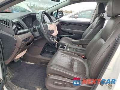 Zdjęcie 7 z 13 samochodu: 2019 HONDA ODYSSEY TOURING VIN:5FNRL6H86KB512541 - miniatura