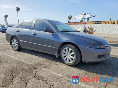 Czwarte zdjęcie samochodu z boku: 2006 HONDA ACCORD LX VIN:1HGCM66316A073419 - miniatura