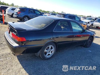 Piąte zdjęcie samochodu w środku: 2000 TOYOTA CAMRY LE VIN:JT2BG22K1Y0398774 - miniatura