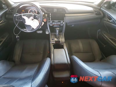 Zdjęcie 8 z 12 samochodu: 2018 HONDA CIVIC SPORT TOURING VIN:SHHFK7H9XJU428191 - miniatura