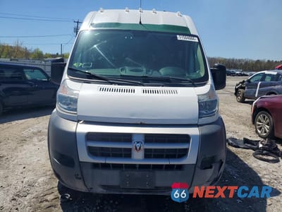 Piąte zdjęcie samochodu w środku: 2015 RAM PROMASTER 2500 2500 HIGH VIN:3C6TRVPG8FE518786 - miniatura