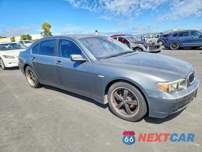 Czwarte zdjęcie samochodu z boku: 2005 BMW 745 LI VIN:WBAGN63565DS57378 - miniatura