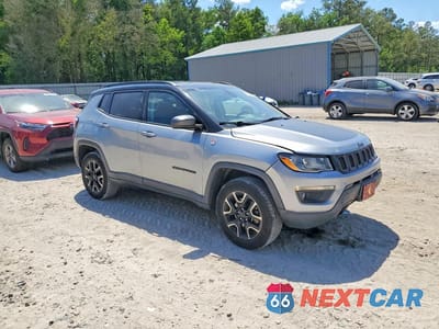 Czwarte zdjęcie samochodu z boku: 2020 JEEP COMPASS TRAILHAWK VIN:3C4NJDDB8LT177618 - miniatura