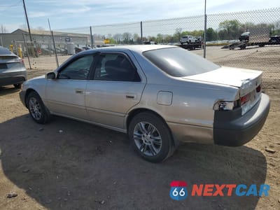 Drugie zdjęcie samochodu z przodu: 1997 TOYOTA CAMRY LE VIN:4T1BG22K2VU016209 - miniatura