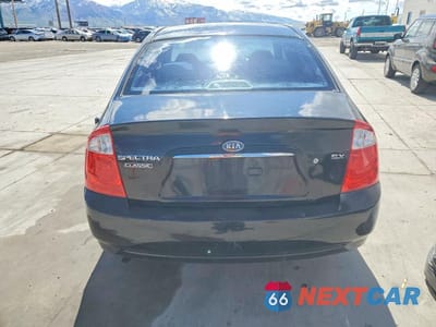 Zdjęcie 6 z 12 samochodu: 2004 KIA SPECTRA LX VIN:KNAFE121045018995 - miniatura