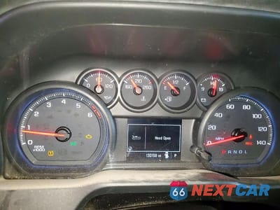 Zdjęcie 9 z 12 samochodu: 2019 CHEVROLET SILVERADO C1500 VIN:1GCRWAEH5KZ311352 - miniatura