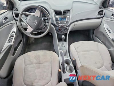 Zdjęcie 8 z 12 samochodu: 2017 HYUNDAI ACCENT SE VIN:KMHCT4AE6HU283283 - miniatura