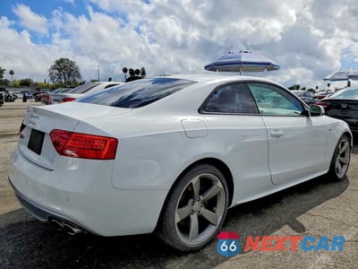Trzecie zdjęcie samochodu z tyłu: 2014 AUDI S5 PREMIUM PLUS VIN:WAUCGAFR6EA039761 - miniatura