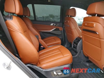 Zdjęcie 10 z 12 samochodu: 2025 BMW X7 M60I VIN:5UX33EM02S9Z88326 - miniatura