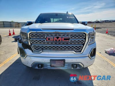 Piąte zdjęcie samochodu w środku: 2019 GMC SIERRA K1500 DENALI VIN:1GTU9FED9KZ213260 - miniatura