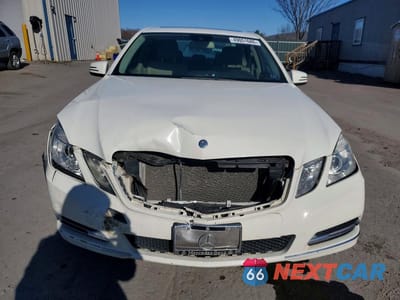 Piąte zdjęcie samochodu w środku: 2012 MERCEDES-BENZ E 350 4MATIC VIN:WDDHF8JB4CA522473 - miniatura