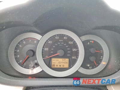 Zdjęcie 9 z 13 samochodu: 2006 TOYOTA RAV4 BASE VIN:JTMBD33V165041397 - miniatura
