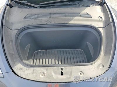 Zdjęcie 12 z 13 samochodu: 2022 TESLA MODEL Y VIN:7SAYGDEE0NF380401 - miniatura