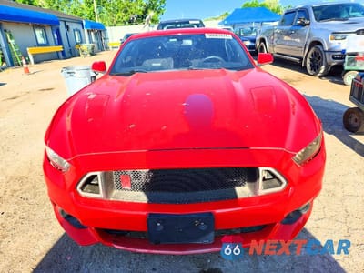 Piąte zdjęcie samochodu w środku: 2016 FORD MUSTANG GT VIN:1FA6P8CF6G5267943 - miniatura