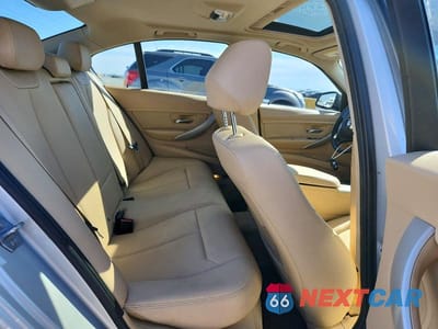 Zdjęcie 10 z 12 samochodu: 2014 BMW 320 I XDRIVE VIN:WBA3C3C56EPV90410 - miniatura