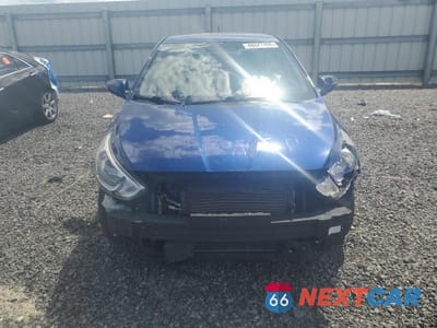 Piąte zdjęcie samochodu w środku: 2015 HYUNDAI ACCENT GLS VIN:KMHCT4AE0FU833350 - miniatura
