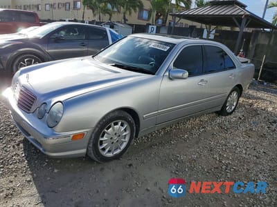 2001 MERCEDES-BENZ E 320 WDBJF65J01B376516 - główne zdjęcie licytacji z USA - miniatura