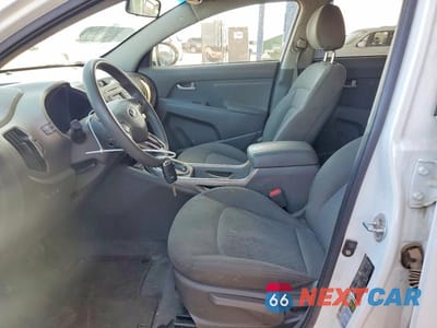 Zdjęcie 7 z 13 samochodu: 2014 KIA SPORTAGE LX VIN:KNDPB3AC3E7629236 - miniatura