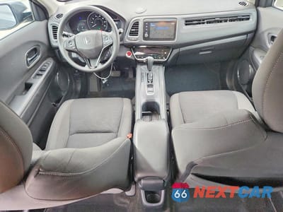Zdjęcie 8 z 13 samochodu: 2022 HONDA HR-V EX VIN:3CZRU6H52NM770004 - miniatura
