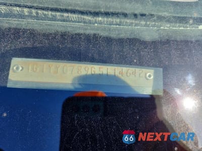 Zdjęcie 12 z 12 samochodu: 1986 CHEV CORVETTE VIN:1G1YY0789G5114642 - miniatura
