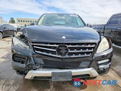 Piąte zdjęcie samochodu w środku: 2013 MERCEDES-BENZ ML 350 4MATIC VIN:4JGDA5HB2DA163021 - miniatura