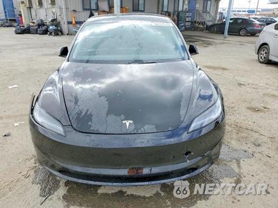 Piąte zdjęcie samochodu w środku: 2024 TESLA MODEL 3 VIN:5YJ3E1EA0RF744718 - miniatura