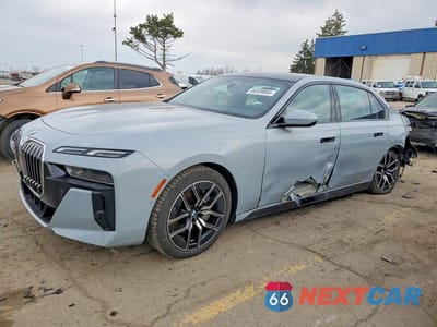 2025 BMW 740 XI WBA33EH00SCV21692 - główne zdjęcie licytacji z USA - miniatura