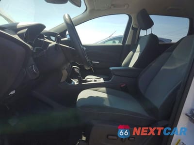 Zdjęcie 7 z 12 samochodu: 2018 FORD ESCAPE SE VIN:1FMCU9GD4JUB84766 - miniatura