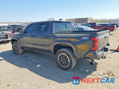 Drugie zdjęcie samochodu z przodu: 2024 TOYOTA TACOMA TRD SPORT VIN:3TMLB5JNXRM010088 - miniatura