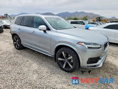 Czwarte zdjęcie samochodu z boku: 2019 VOLVO XC90 T6 R-DESIGN VIN:YV4A22PM9K1474705 - miniatura