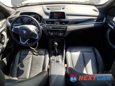Zdjęcie 8 z 13 samochodu: 2018 BMW X1 SDRIVE28I VIN:WBXHU7C37J5L09784 - miniatura