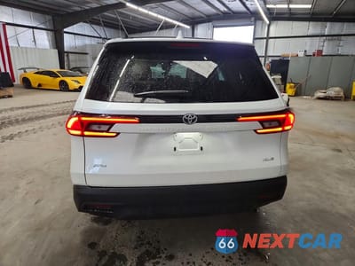 Zdjęcie 6 z 12 samochodu: 2026 TOYOTA GRAND HIGHLANDER XLE VIN:5TDAAAB59TS107596 - miniatura