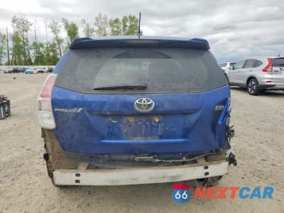 Zdjęcie 6 z 13 samochodu: 2015 TOYOTA PRIUS V THREE VIN:JTDZN3EU3FJ036385 - miniatura