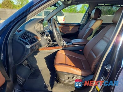Zdjęcie 7 z 12 samochodu: 2013 BMW X5 VIN:5UXZV4C52D0B21076 - miniatura
