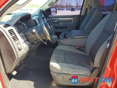 Zdjęcie 7 z 13 samochodu: 2013 RAM 1500 SLT VIN:1C6RR7GT7DS578717 - miniatura