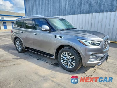 Czwarte zdjęcie samochodu z boku: 2020 INFINITI QX80 LUXE VIN:JN8AZ2NF8L9701778 - miniatura