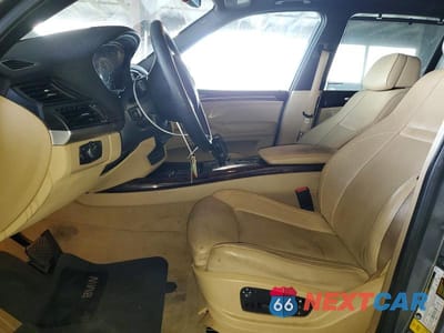 Zdjęcie 7 z 12 samochodu: 2011 BMW X5 XDRIVE50I VIN:5UXZV8C56BL418013 - miniatura