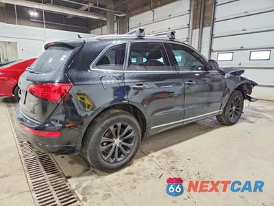 Trzecie zdjęcie samochodu z tyłu: 2016 AUDI Q5 PREMIUM PLUS VIN:WA1L2AFP2GA074701 - miniatura
