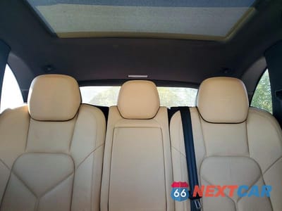 Zdjęcie 10 z 13 samochodu: 2014 PORSCHE CAYENNE VIN:WP1AA2A21ELA94732 - miniatura