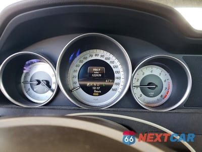 Zdjęcie 9 z 12 samochodu: 2013 MERCEDES-BENZ C 300 4MATIC VIN:WDDGF8AB1DR292535 - miniatura