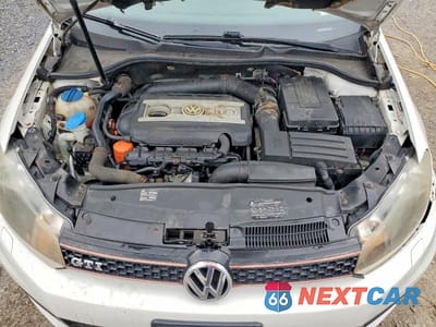 Zdjęcie 11 z 12 samochodu: 2010 VOLKSWAGEN GTI VIN:WVWHD7AJXAW151885 - miniatura