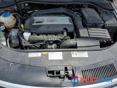 Zdjęcie 11 z 12 samochodu: 2016 VOLKSWAGEN CC BASE VIN:WVWBN7AN8GE515211 - miniatura