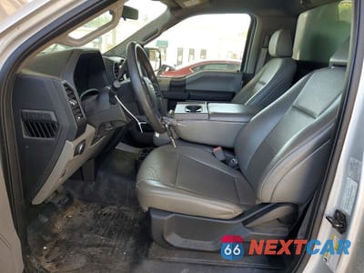 Zdjęcie 7 z 12 samochodu: 2019 FORD F150 VIN:1FTMF1C5XKKC61950 - miniatura