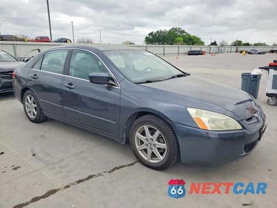 Czwarte zdjęcie samochodu z boku: 2004 HONDA ACCORD EX VIN:1HGCM66544A067967 - miniatura