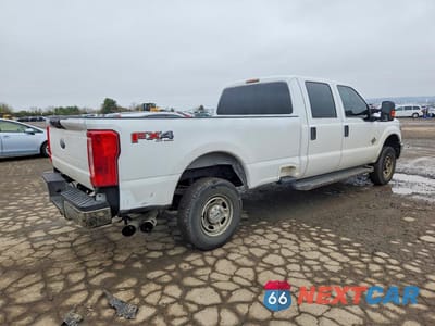 Trzecie zdjęcie samochodu z tyłu: 2011 FORD F350 SUPER DUTY VIN:1FT8W3BT7BEC56099 - miniatura