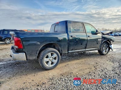 Trzecie zdjęcie samochodu z tyłu: 2017 RAM 1500 SLT VIN:3C6RR7LT9HG593061 - miniatura