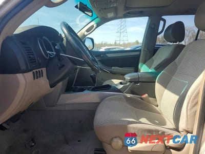 Zdjęcie 7 z 12 samochodu: 2006 TOYOTA 4RUNNER SR5 VIN:JTEBU14R060086832 - miniatura