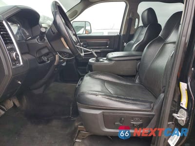 Zdjęcie 7 z 11 samochodu: 2014 RAM 2500 LARAMIE VIN:3C6UR5FJ1EG179793 - miniatura