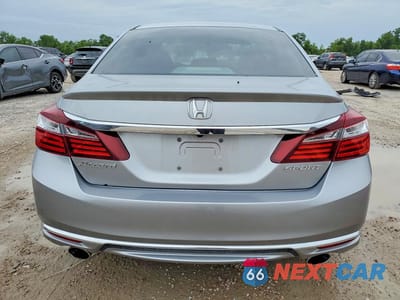 Zdjęcie 6 z 14 samochodu: 2017 HONDA ACCORD SPORT VIN:1HGCR2F5XHA095708 - miniatura